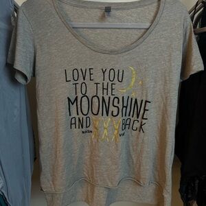 Nashville Scoop Neck Small Tshirt